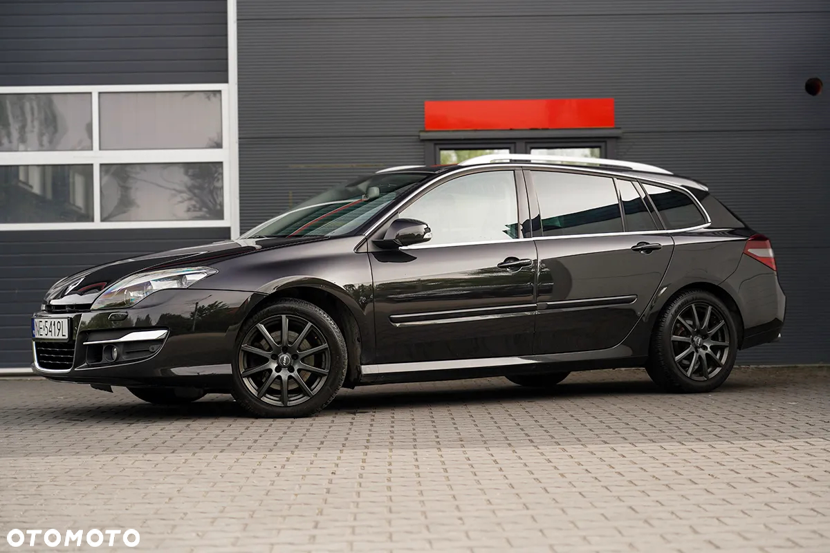 Renault Laguna Grandtour 2.0 dCi FAP Dynamique - 9