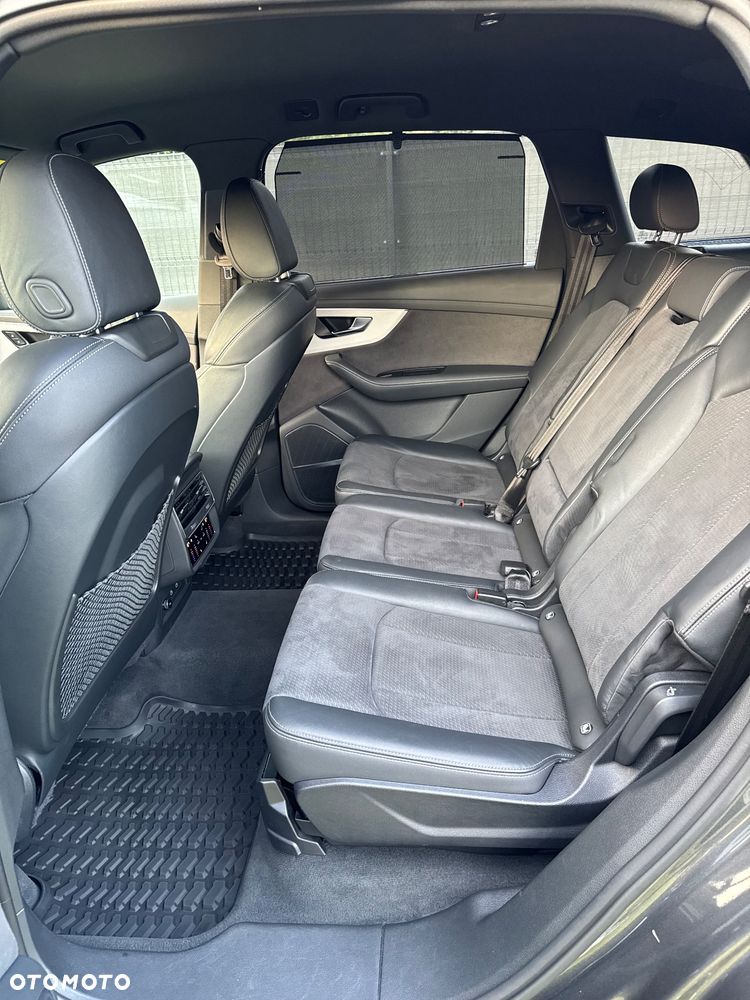 Audi Q7 50 TDI mHEV Quattro S Line Tiptr - 11