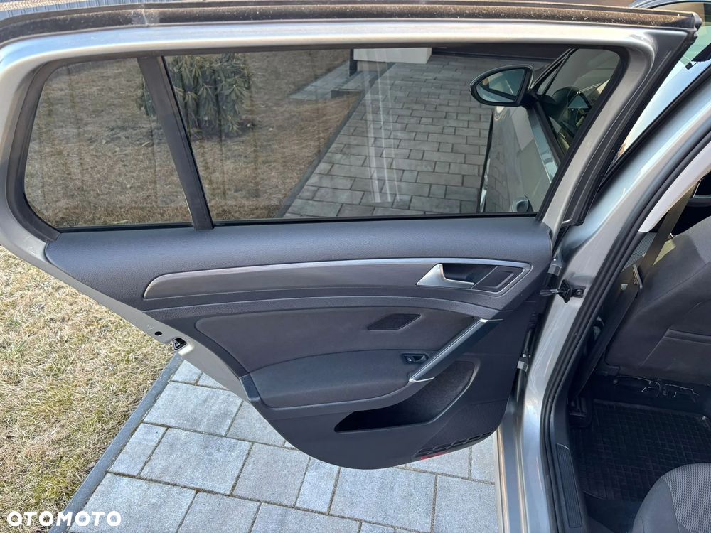 Volkswagen Golf 1.5 TSI BMT Comfortline - 9