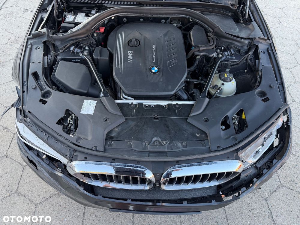 BMW Seria 5 530d xDrive Sport Line - 35