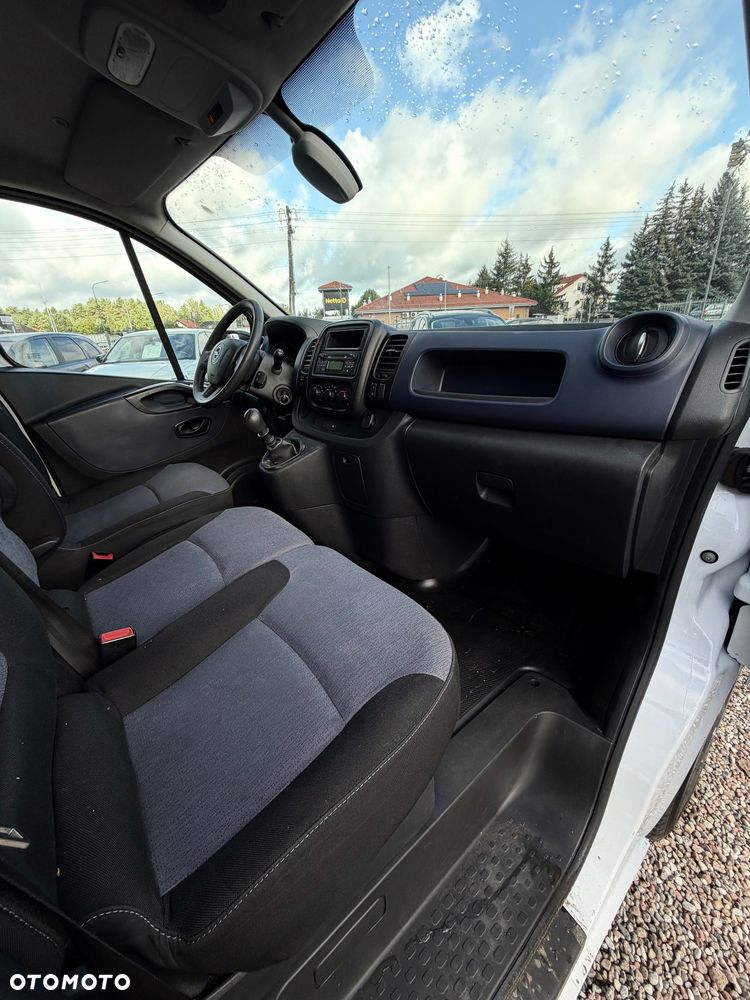 Opel Vivaro - 9