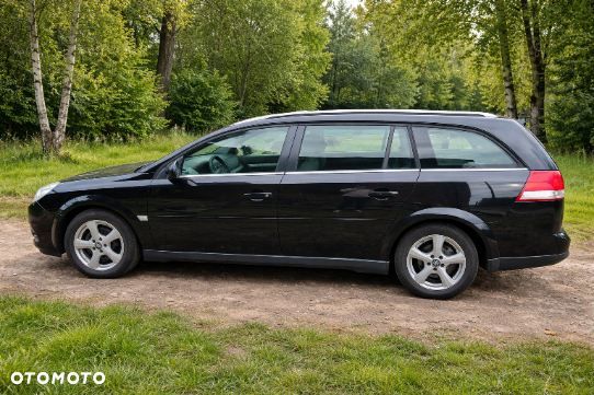 Opel Vectra 1.9 CDTI Cosmo - 4