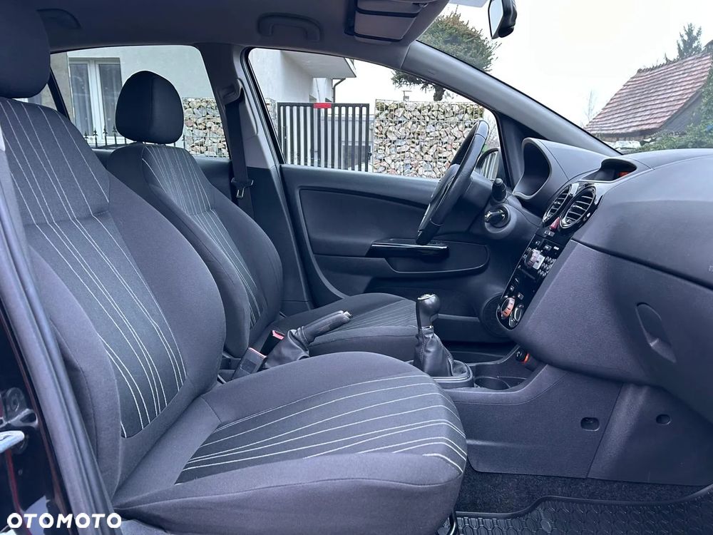 Opel Corsa 1.2 16V Enjoy - 31