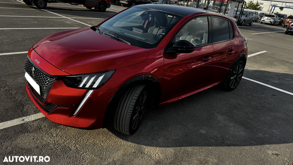 Peugeot 208 PureTech 130 EAT8 GT Pack - 3