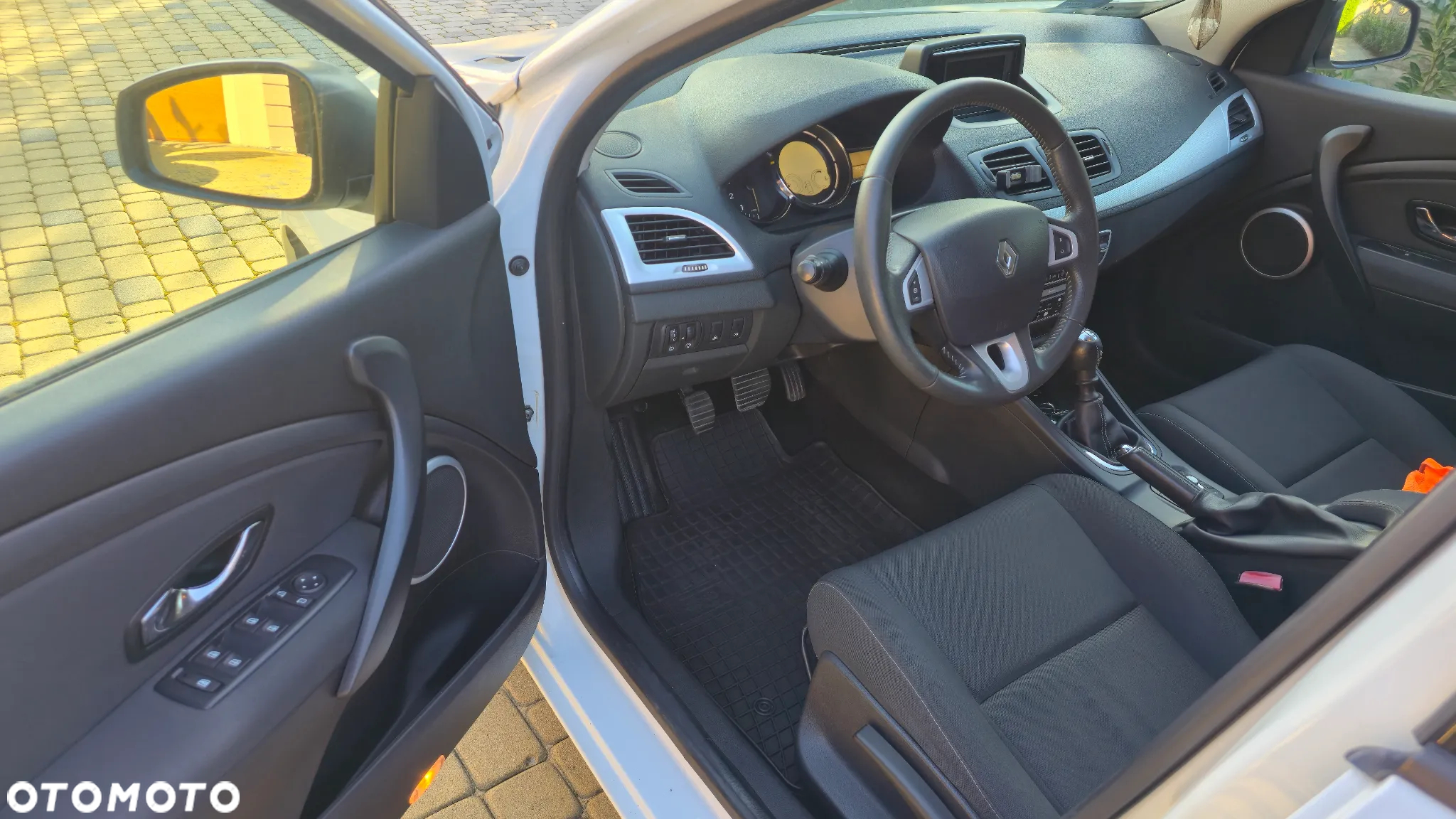 Renault Megane 1.5 dCi Dynamique - 10