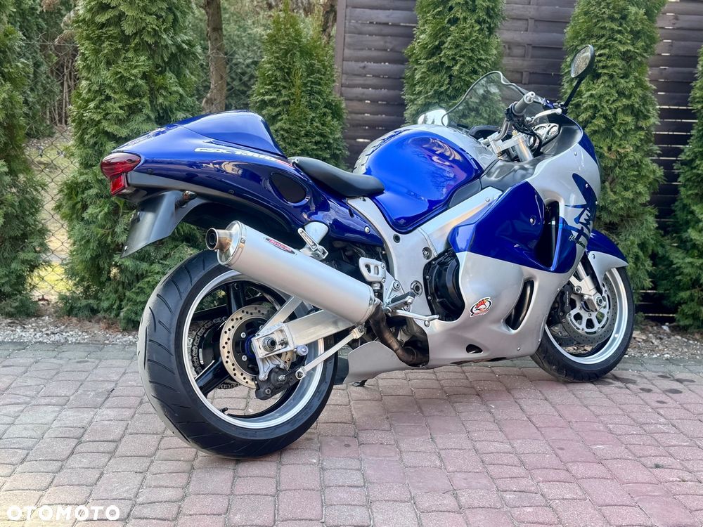 Suzuki GSX - 4