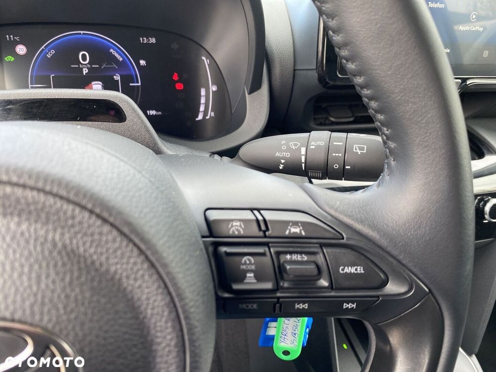 Toyota Yaris Cross Hybrid 1.5 Comfort - 23