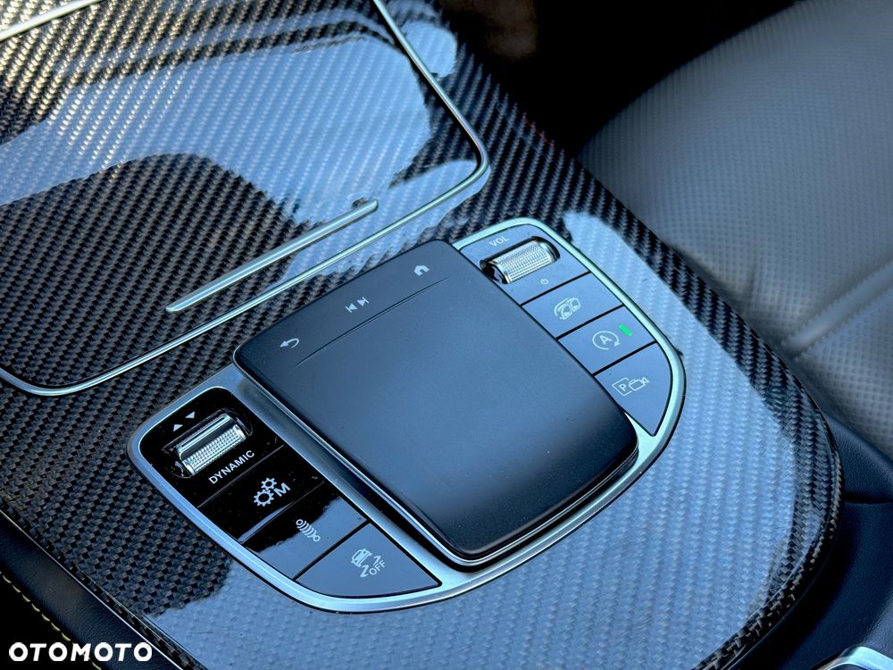 Mercedes-Benz Klasa E - 32
