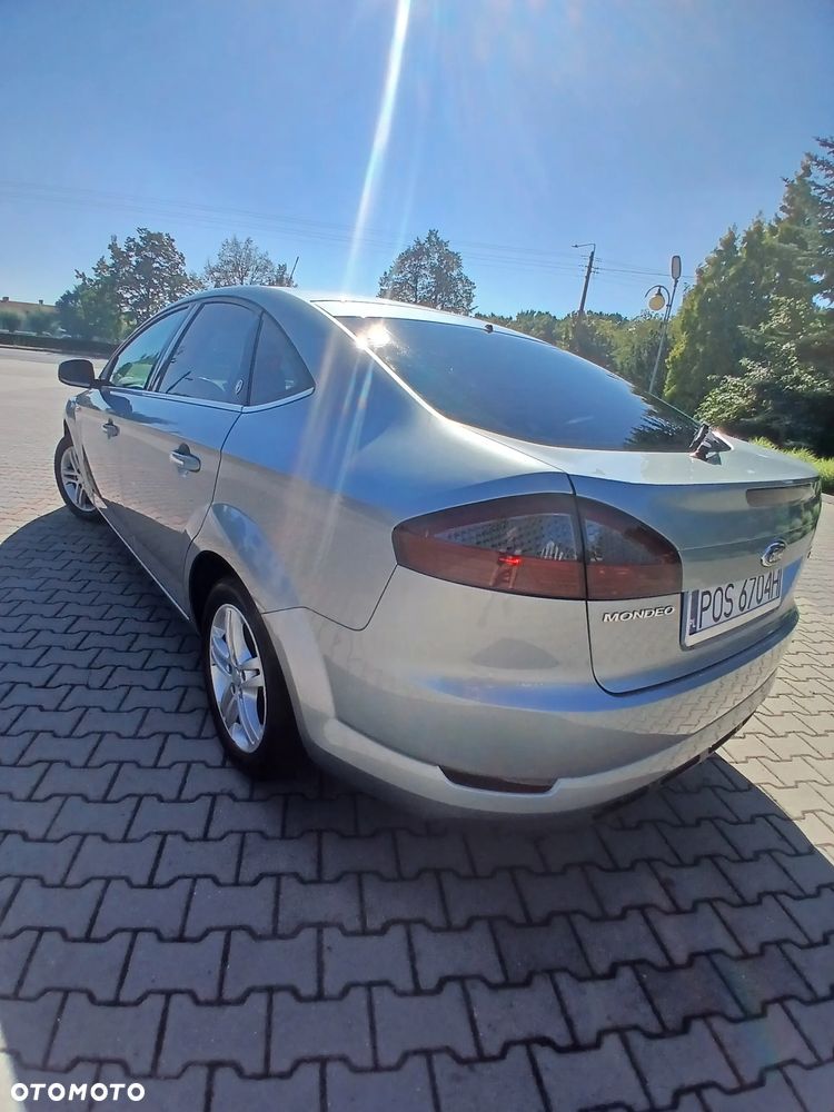 Ford Mondeo 1.8 TDCi Ghia - 7