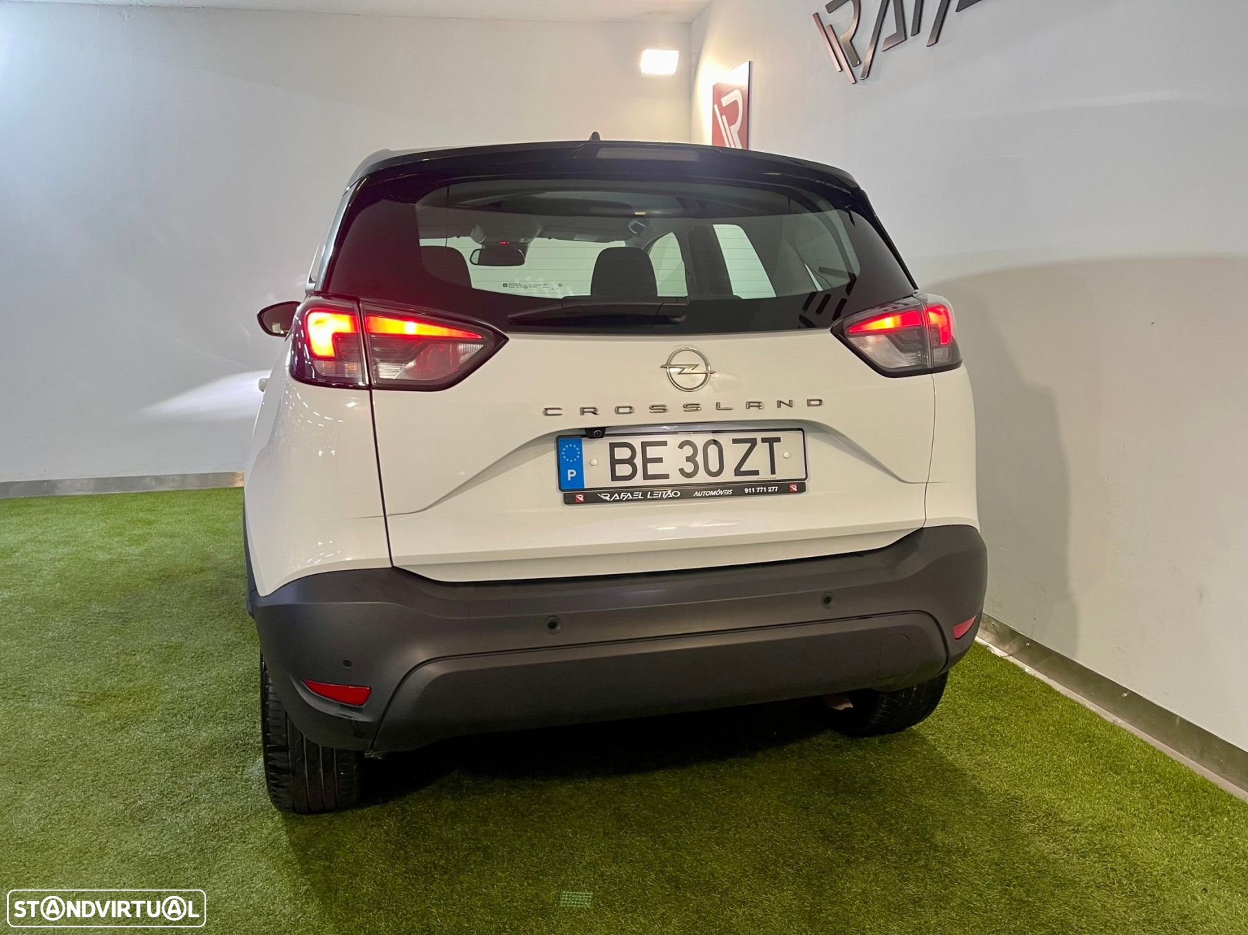 Opel Crossland 1.2 T Business Edition - 7