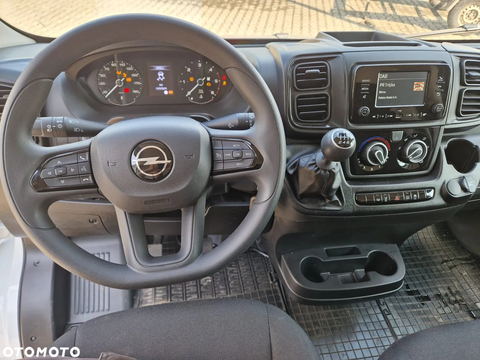 Opel Movano - 13