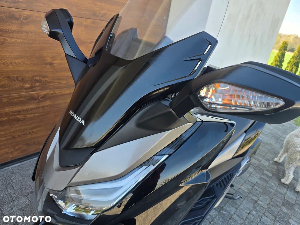 Honda NSS - 25