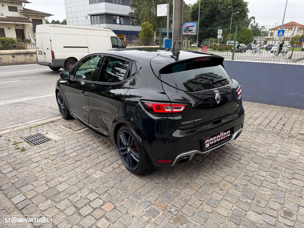 Renault Clio TCe 220 EDC R.S. Trophy - 12