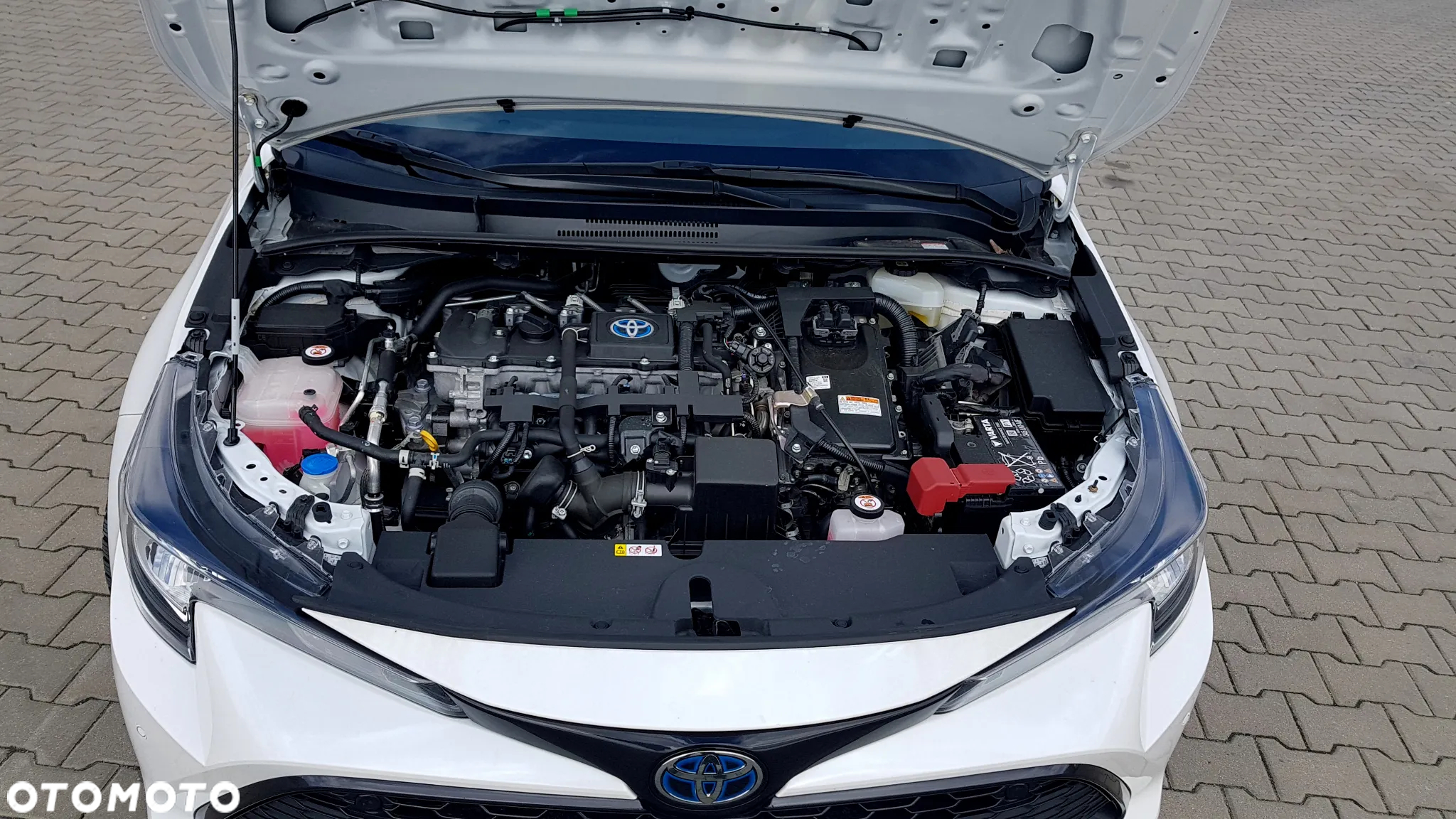 Toyota Corolla 1.8 Hybrid Style - 13