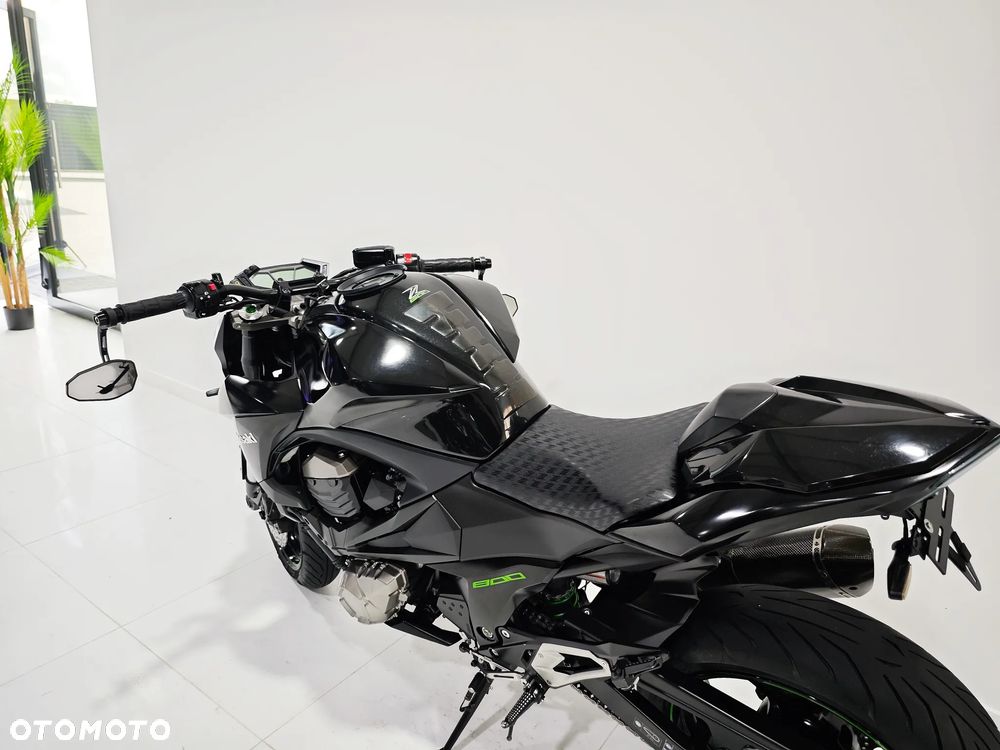 Kawasaki Z - 15