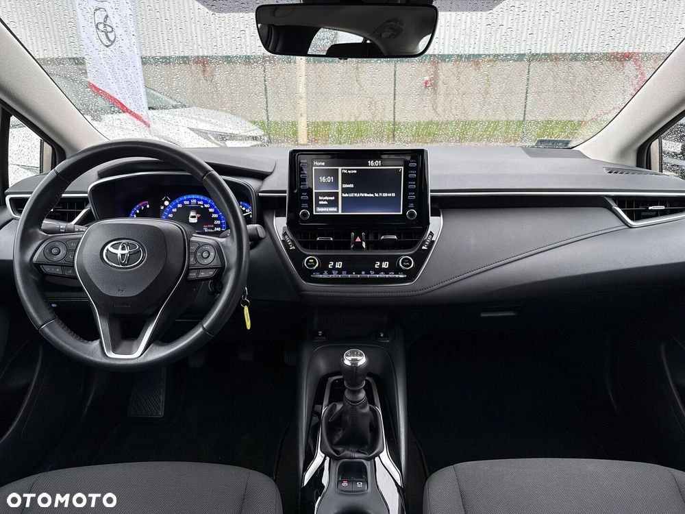 Toyota Corolla 1.6 Comfort - 9