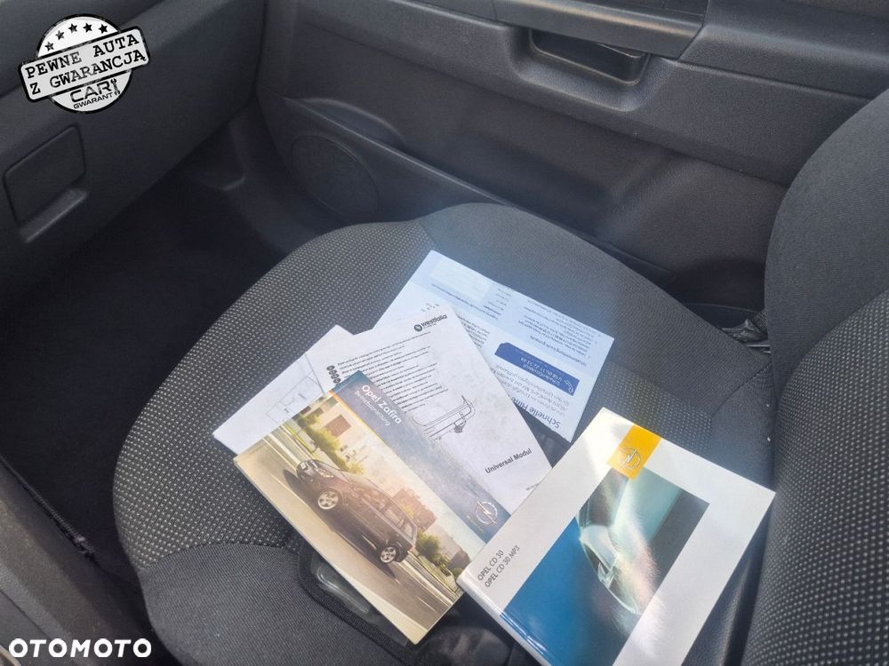 Opel Zafira - 25
