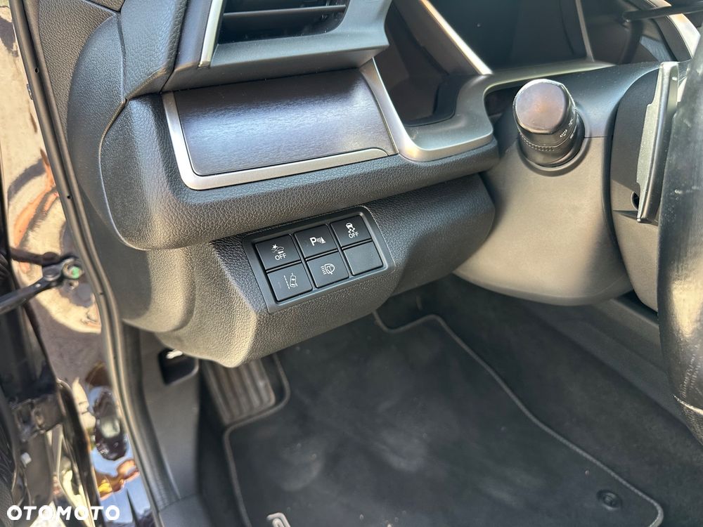 Honda Civic 1.5 i-VTEC Turbo CVT Prestige - 17