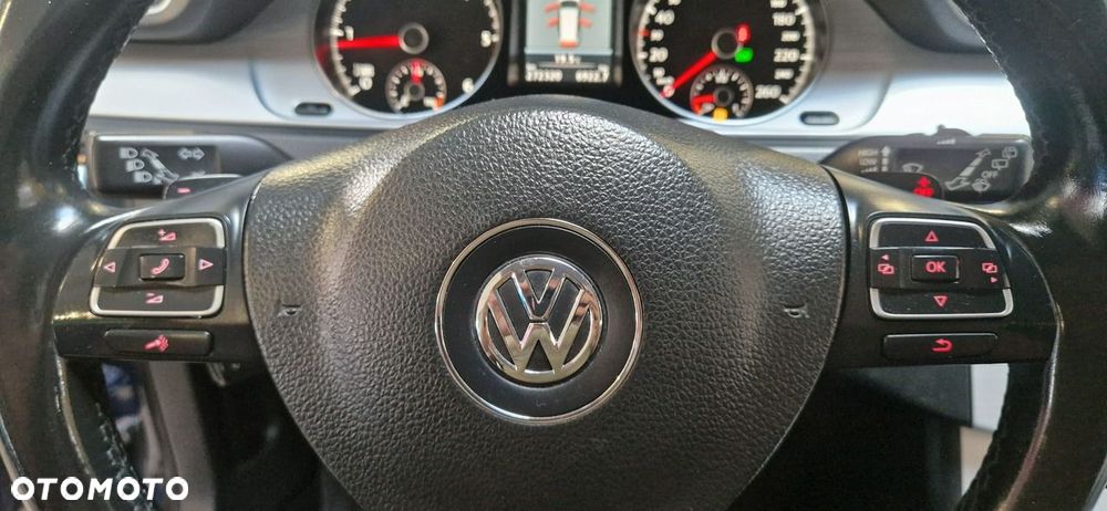 Volkswagen Passat Alltrack - 23