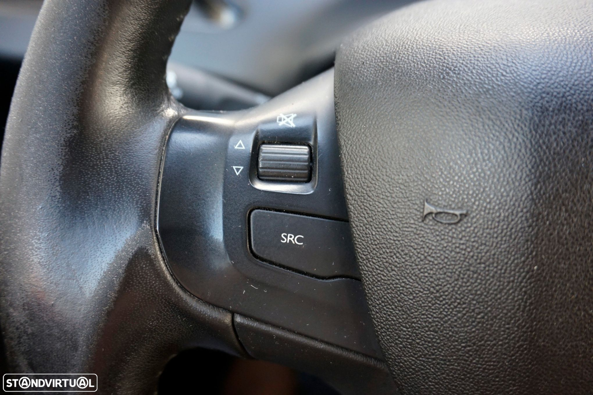 Peugeot 208 1.5 BlueHDi Signature - 13