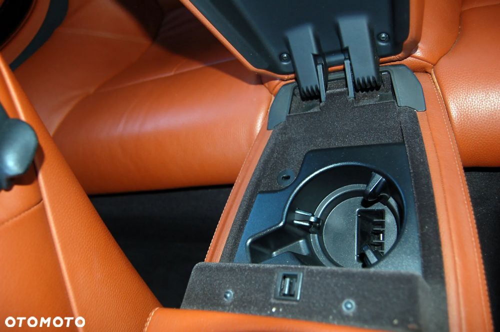 BMW Seria 6 650 i - 29