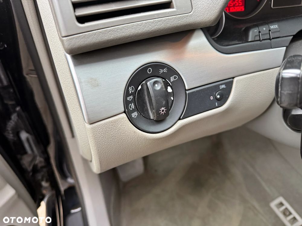 Audi A4 Avant 2.0 TDI Multitronic - 15