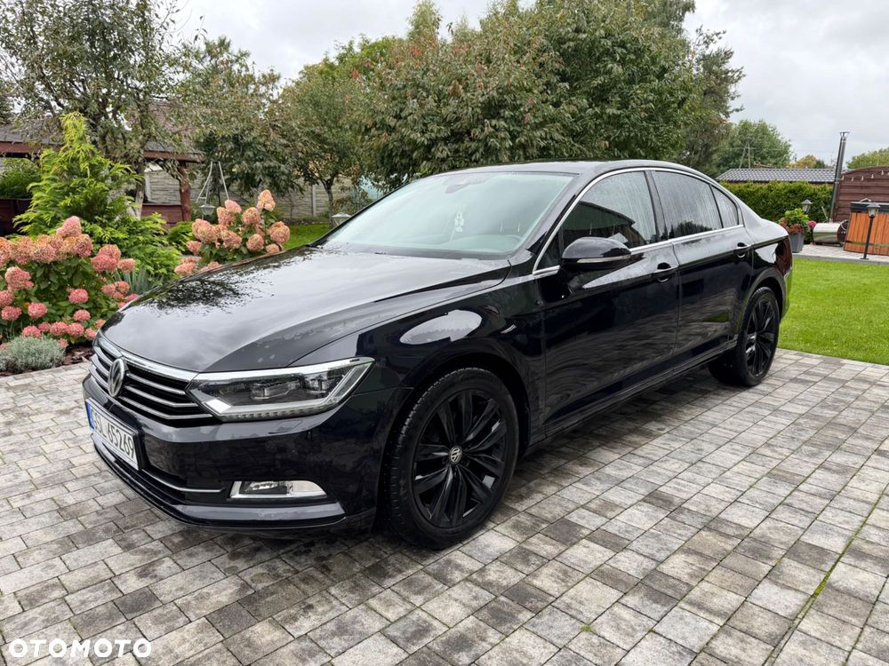 Volkswagen Passat - 4