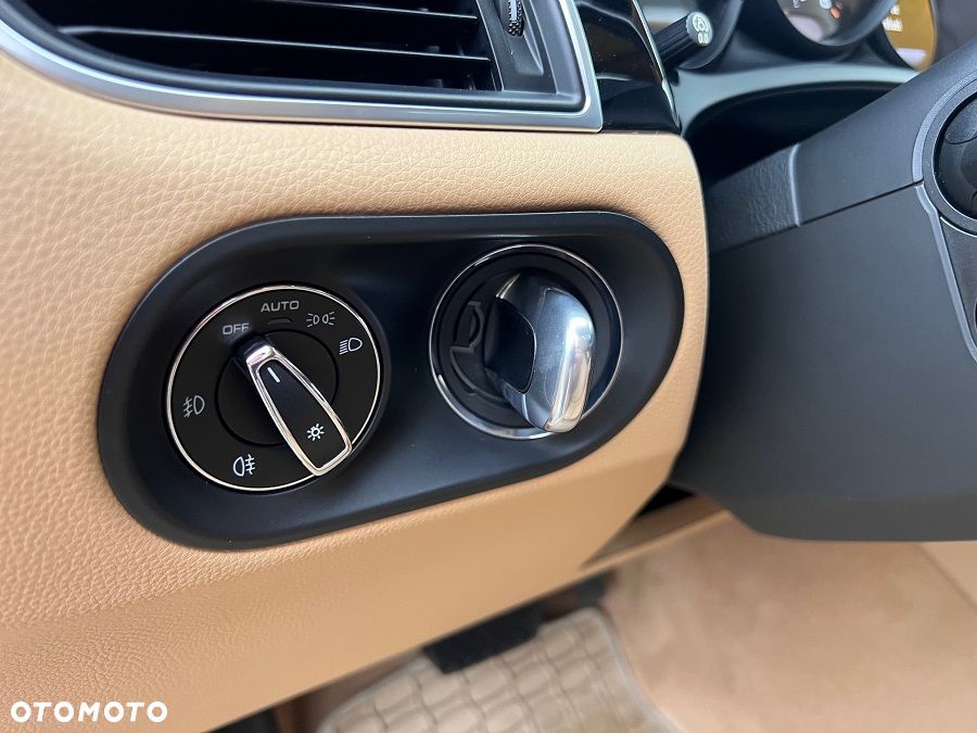 Porsche Macan PDK - 14