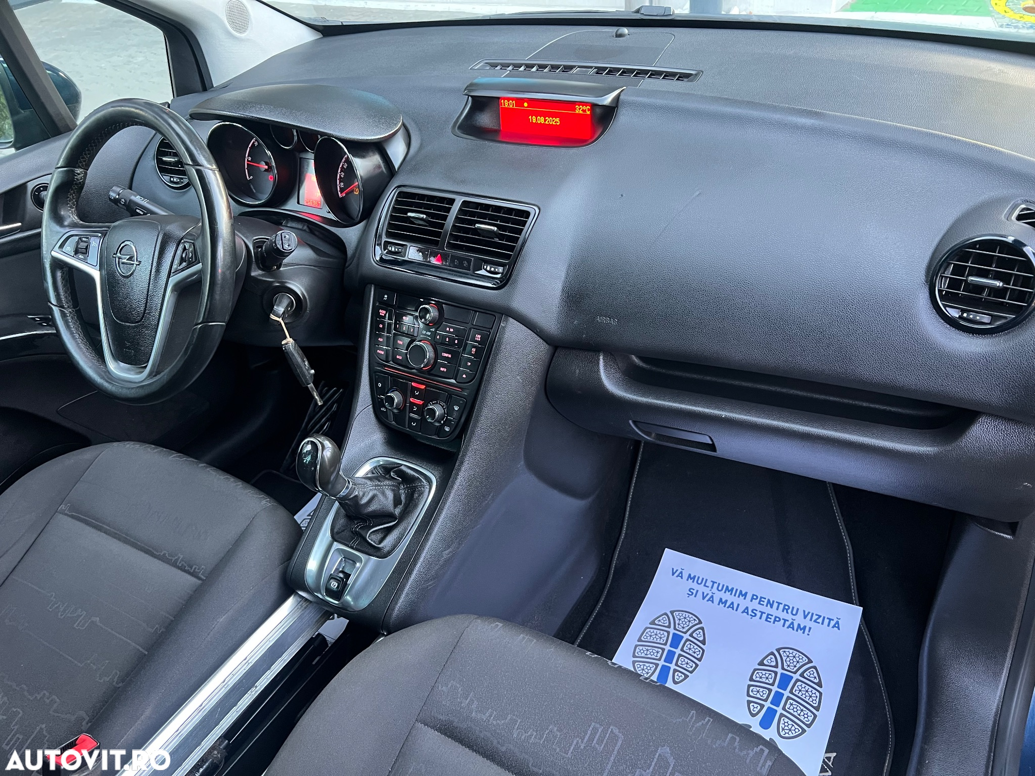Opel Meriva - 10