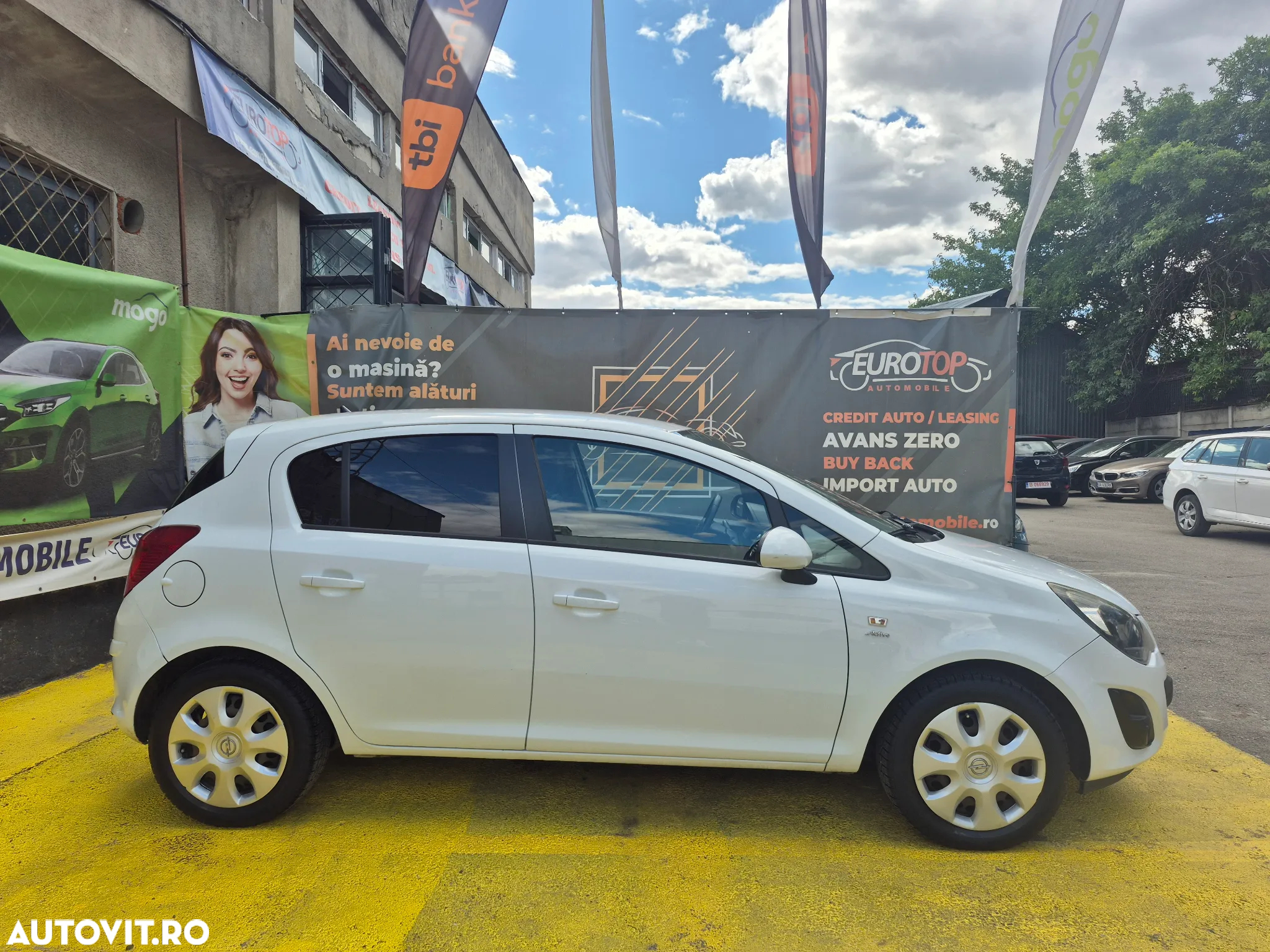 Opel Corsa 1.2 Essentia - 3