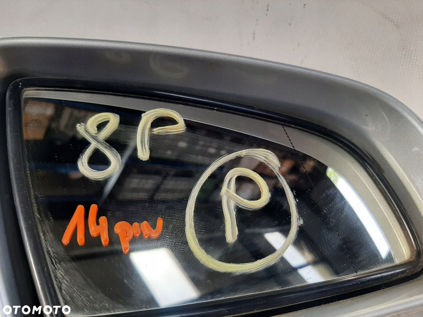 Audi A3 8P Lusterko prawe 14PIN - 2