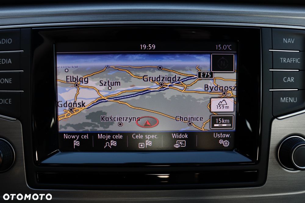 Volkswagen Golf Sportsvan SV 1.6 TDI BMT Highline DSG - 18