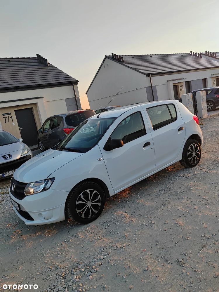 Dacia Sandero 1.2 16V 75 Ambiance - 1