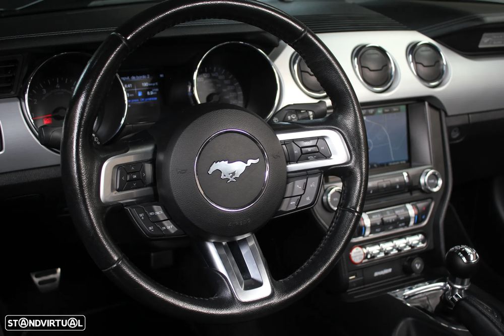Ford Mustang Cabrio 2.3 Eco Boost - 12