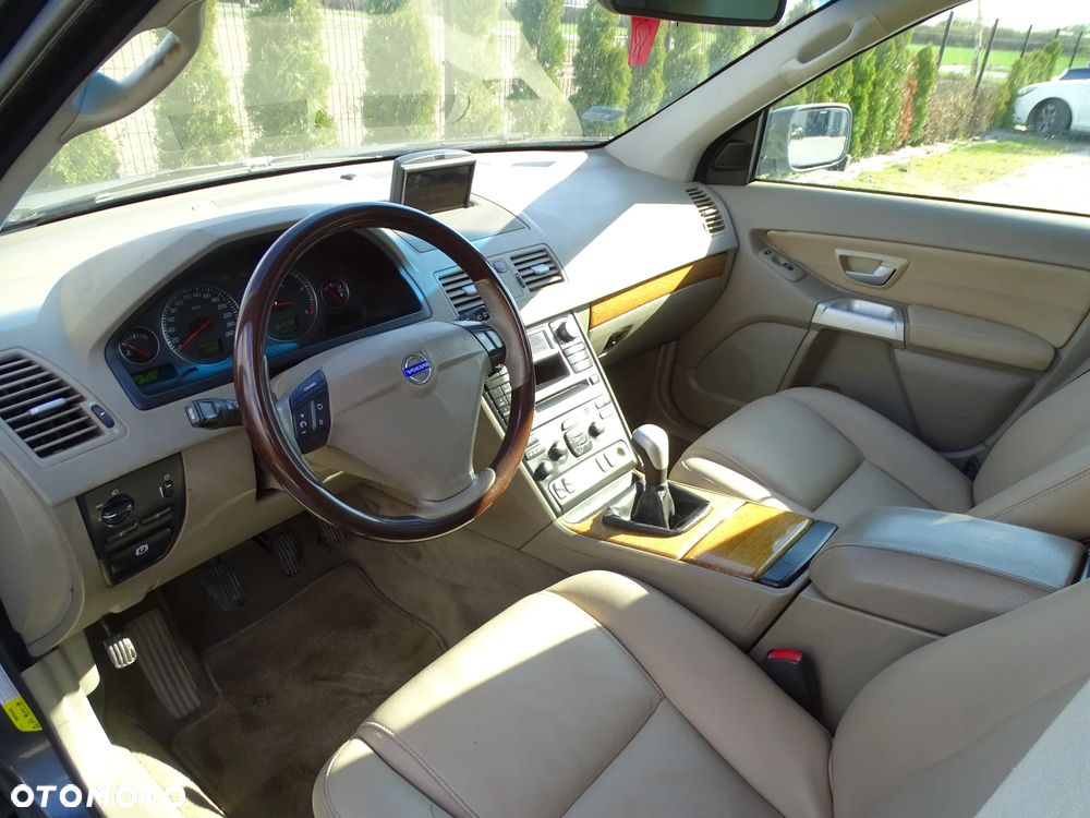 Volvo XC 90 2.4 D5 Summum - 14