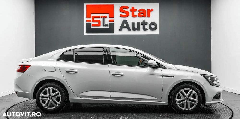 Renault Megane TCe 140 GPF EDC Equilibre - 10