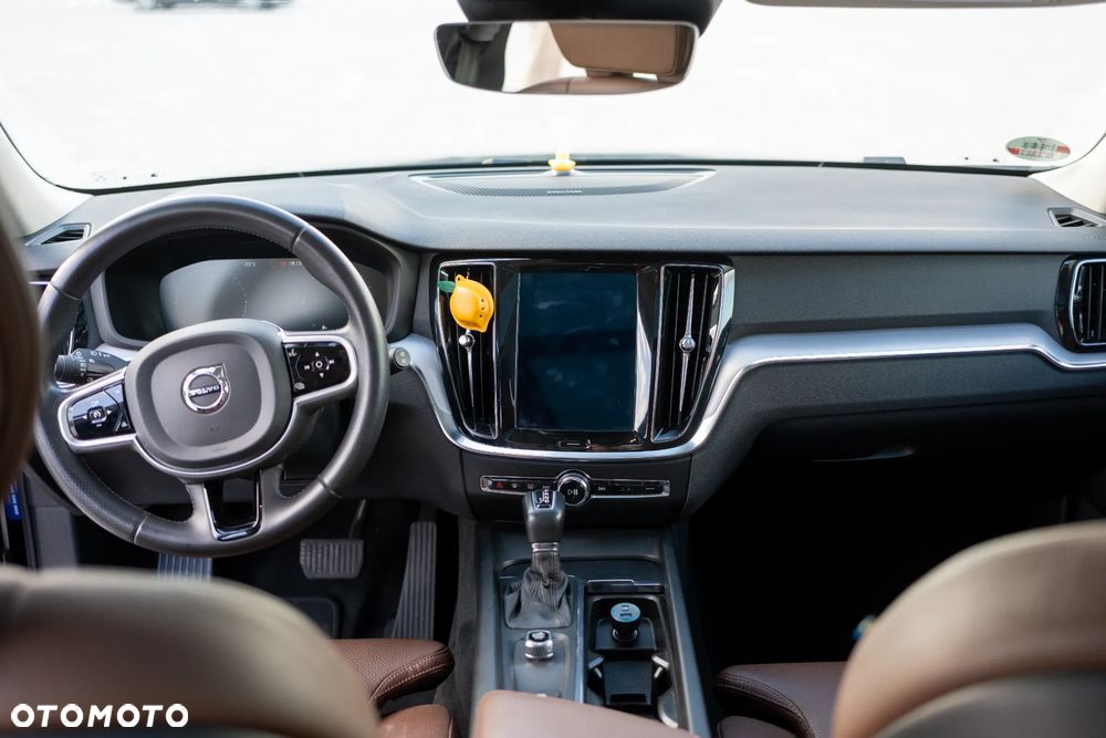 Volvo V60 D3 Momentum - 31