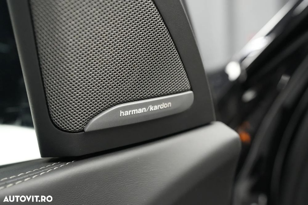 BMW X7 M60i xDrive AT MHEV - 11