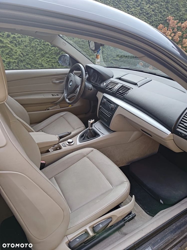 BMW Seria 1 118i - 5