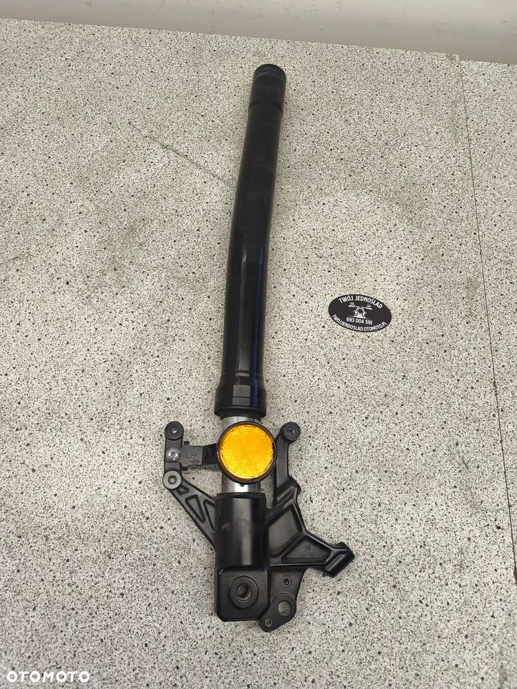 Laga lewa, zawieszenie przód, przednie, amortyzator lewy Yamaha R125 R 125 2023