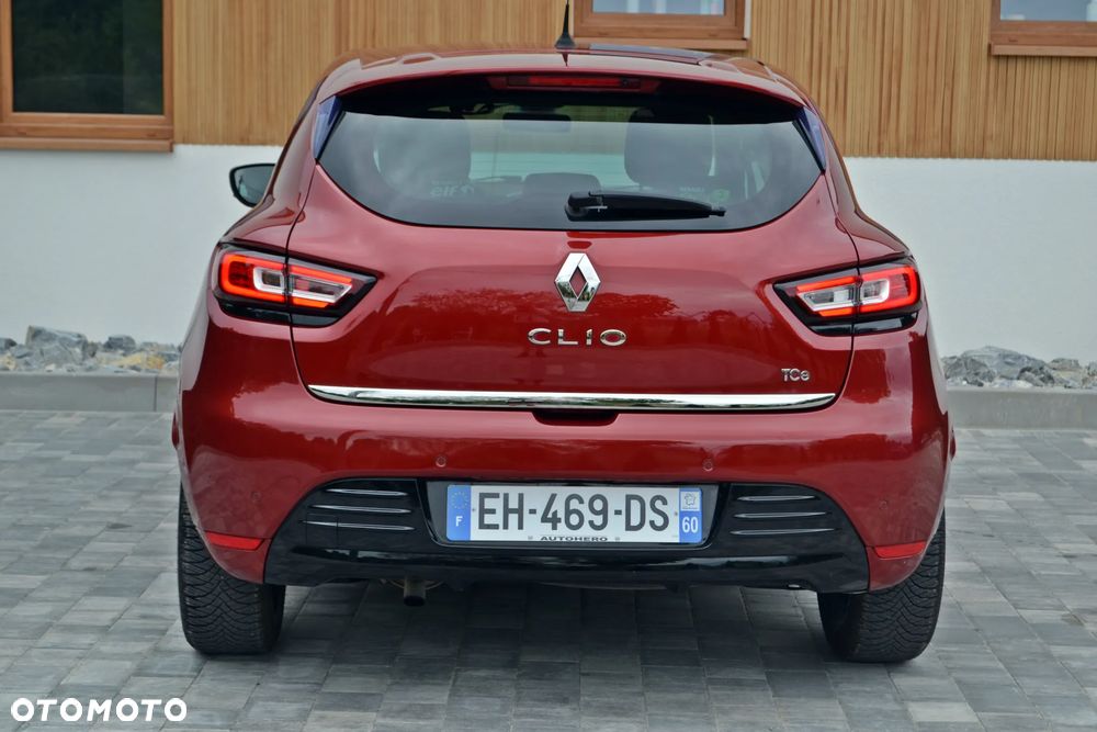 Renault Clio - 17