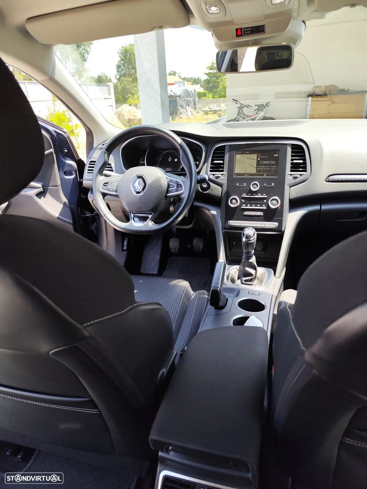 Renault Mégane Sport Tourer ENERGY dCi 110 Start & Stopp Dynamique - 13
