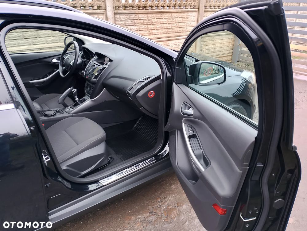 Ford Focus - 17