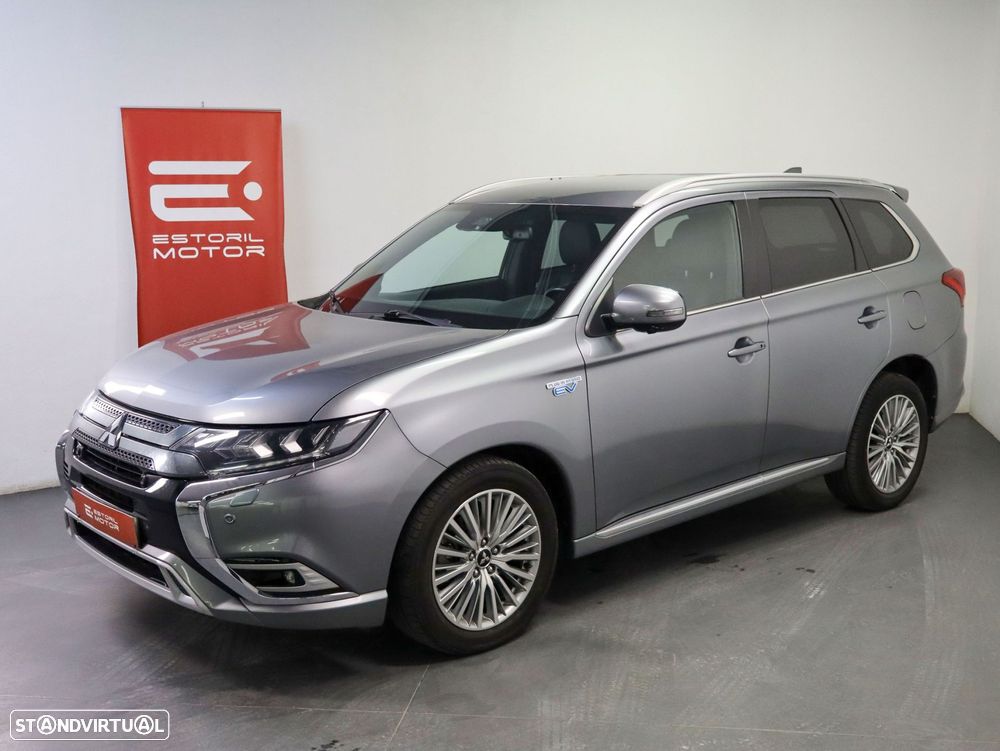 Mitsubishi Outlander 2.4 Instyle - 1