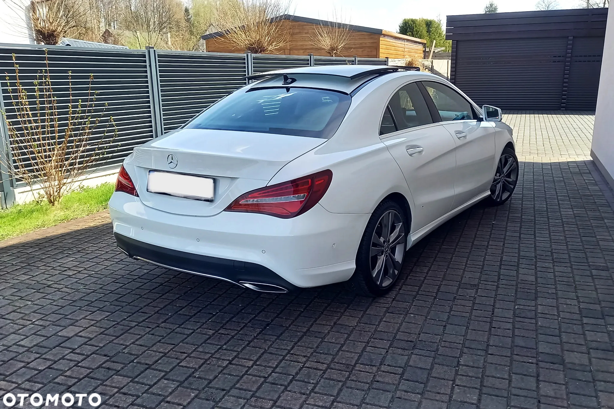 Mercedes-Benz CLA 200 - 2