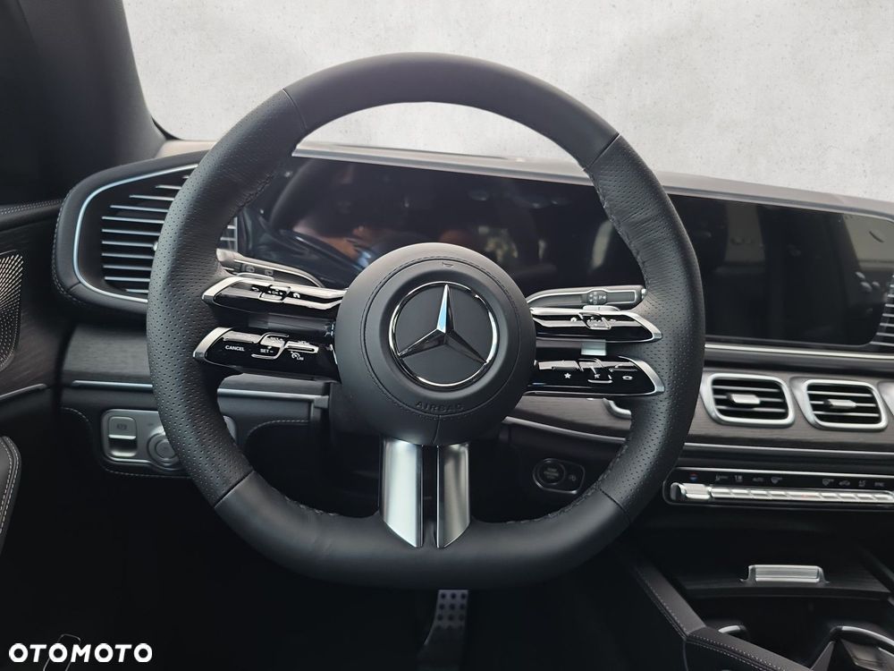 Mercedes-Benz GLE - 14