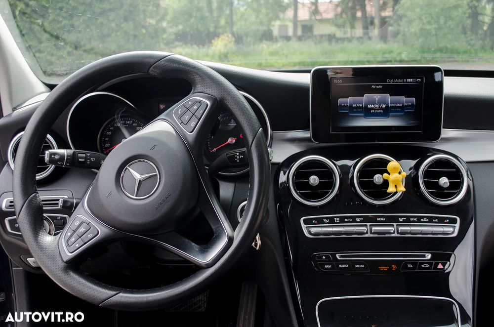 Mercedes-Benz C - 15