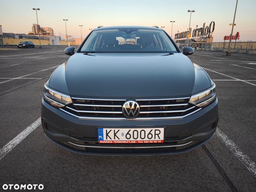 Volkswagen Passat 2.0 TDI EVO Business DSG - 2