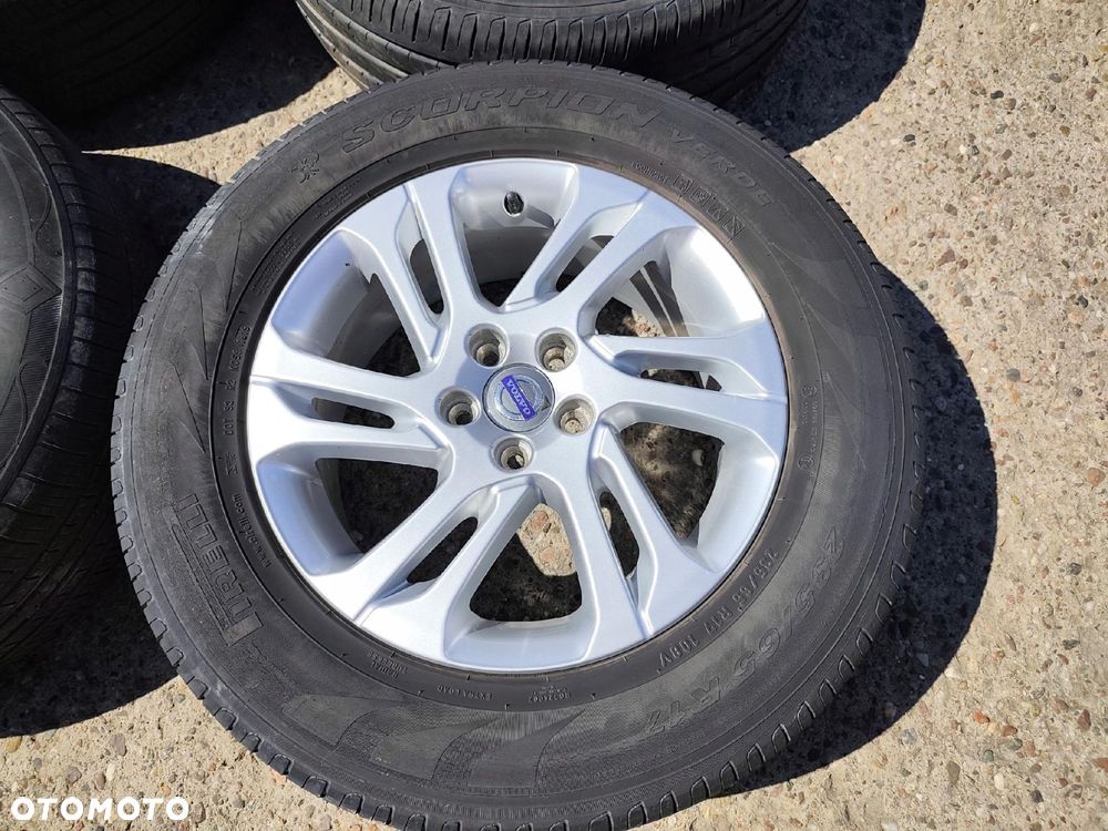 VOLVO XC60 KOŁA FELGI 31429693 ET55 7,5X17 - 4