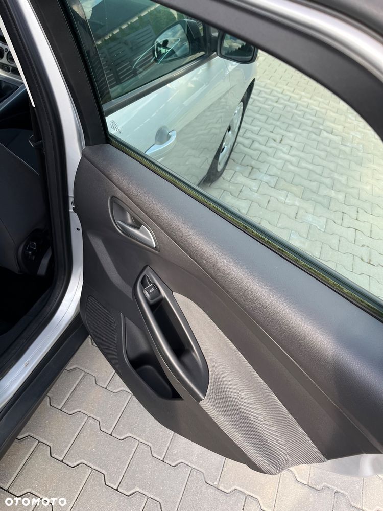 Ford Focus - 15